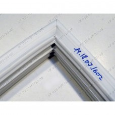 Резина холодильной камеры холодильника Bosch KGS36310/09, KGP36320/21